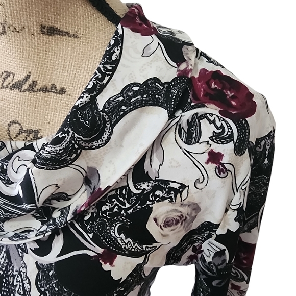 White House Black Market Floral Tunic Cowl Neck 3/4 Sleeve - Small - Picture 3 of 7